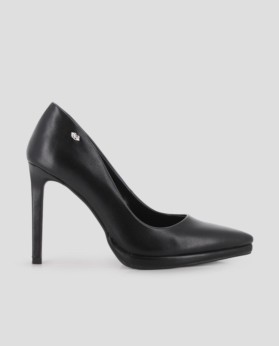 Blogger - Zapatos de salón de mujer con tacón alto y fino.