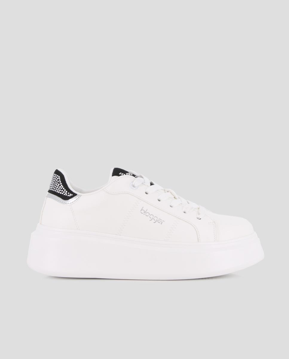 Blogger - Zapatillas chunky de mujer con detalles de pedrería y cierre de cordones.