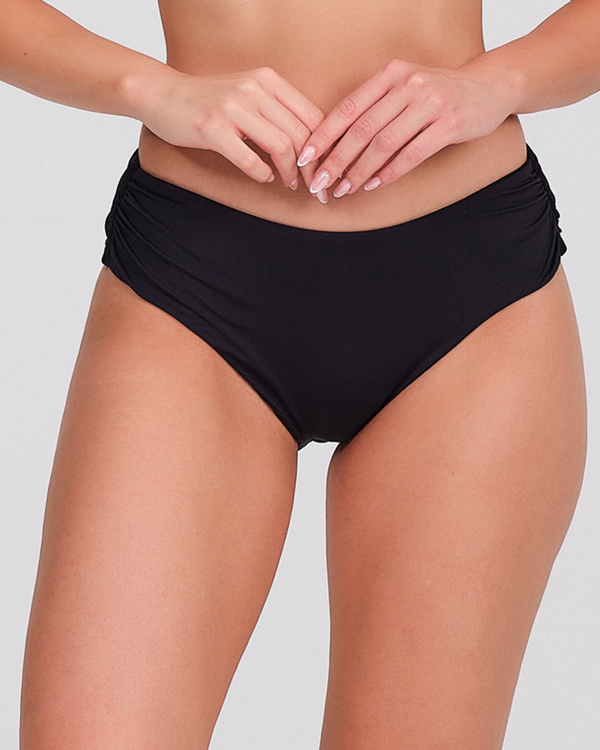 Imagen 0 de Braguita bikini mujer laterales fruncidos talle medio Negro