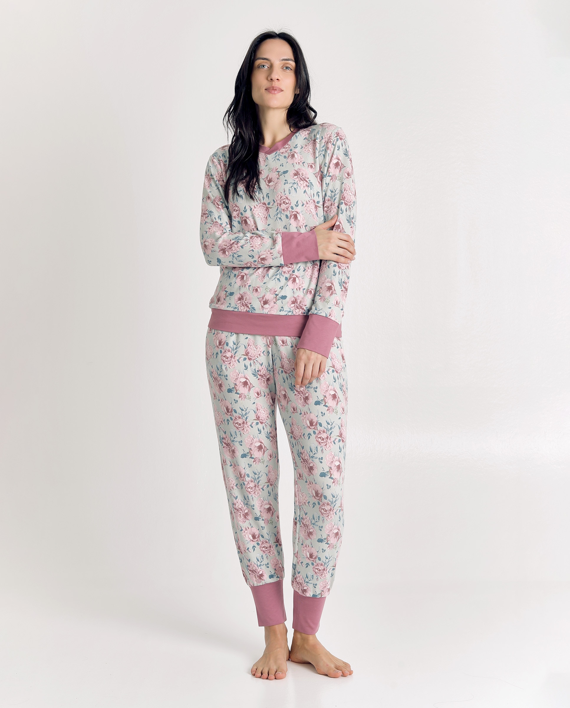 Imagen 4 de Pijama de mujer diseño floral con puños elásticos - J&J Brothers - Rosa Rosa