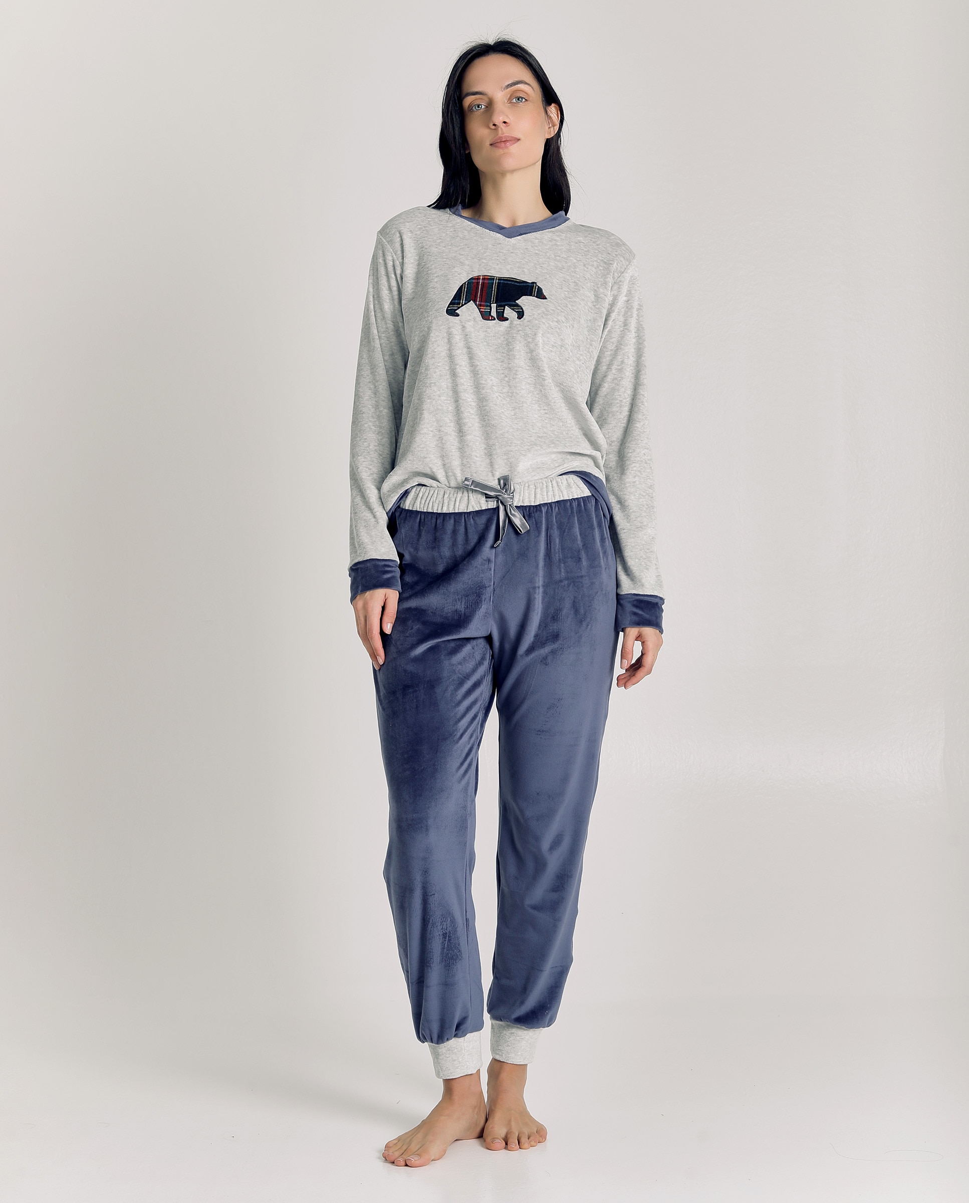 Pijama de mujer de terciopelo con estampado de oso - J&J Brothers - Gris Gris-3