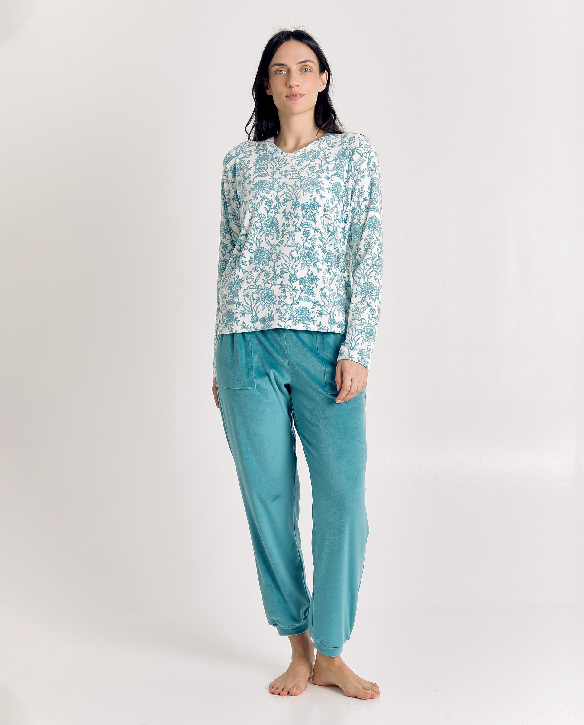 Imagen 1 de Pijama de mujer de terciopelo con diseño floral Azul Turquesa