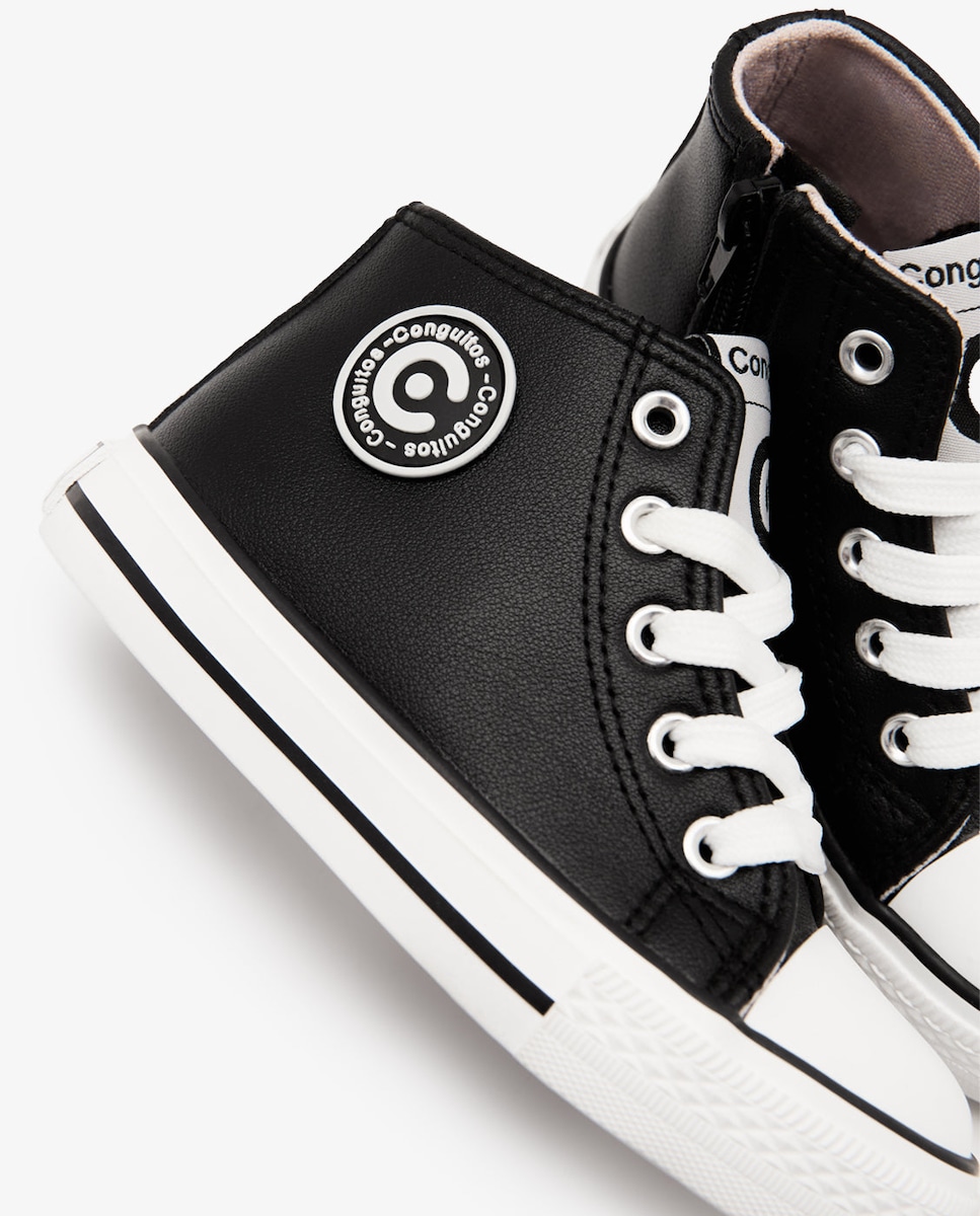 Zapatillas altas de niños con cordones ajustables y refuerzo en la