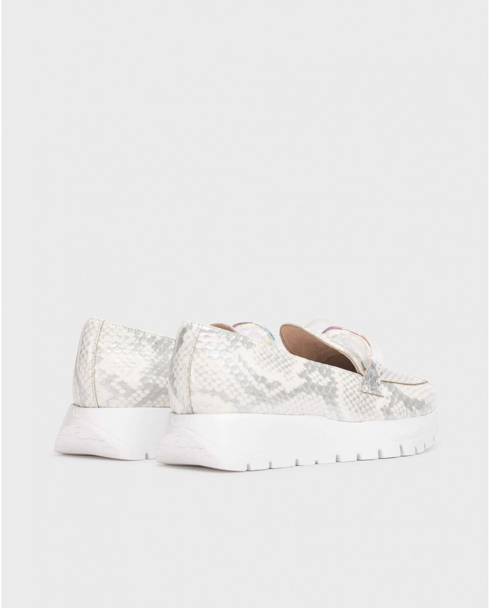 Mocasines de mujer de piel con detalle de cadena - Wonders - Blanco Blanco-3