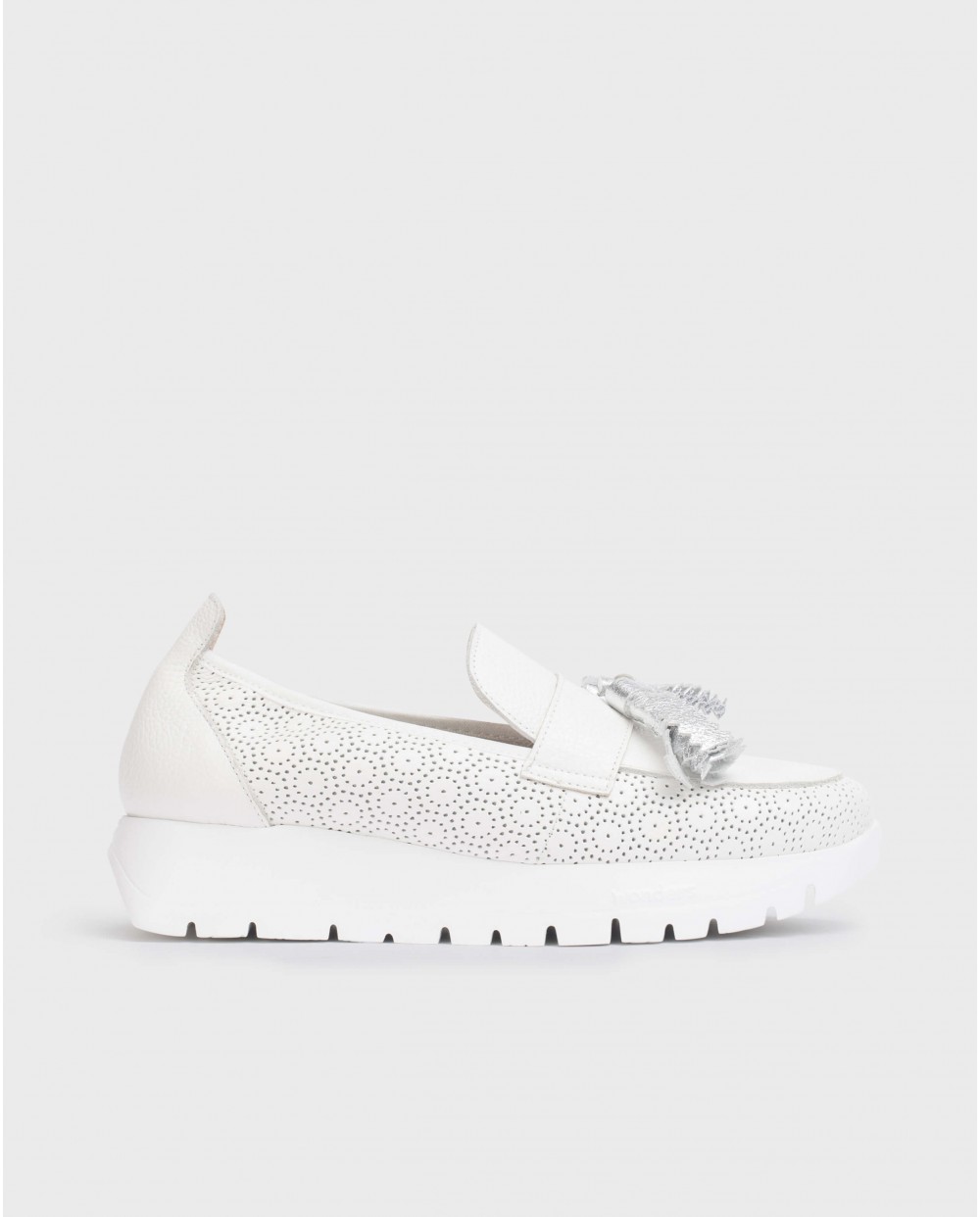 Mocasines de mujer de piel con borlas - Wonders - Blanco Blanco-1