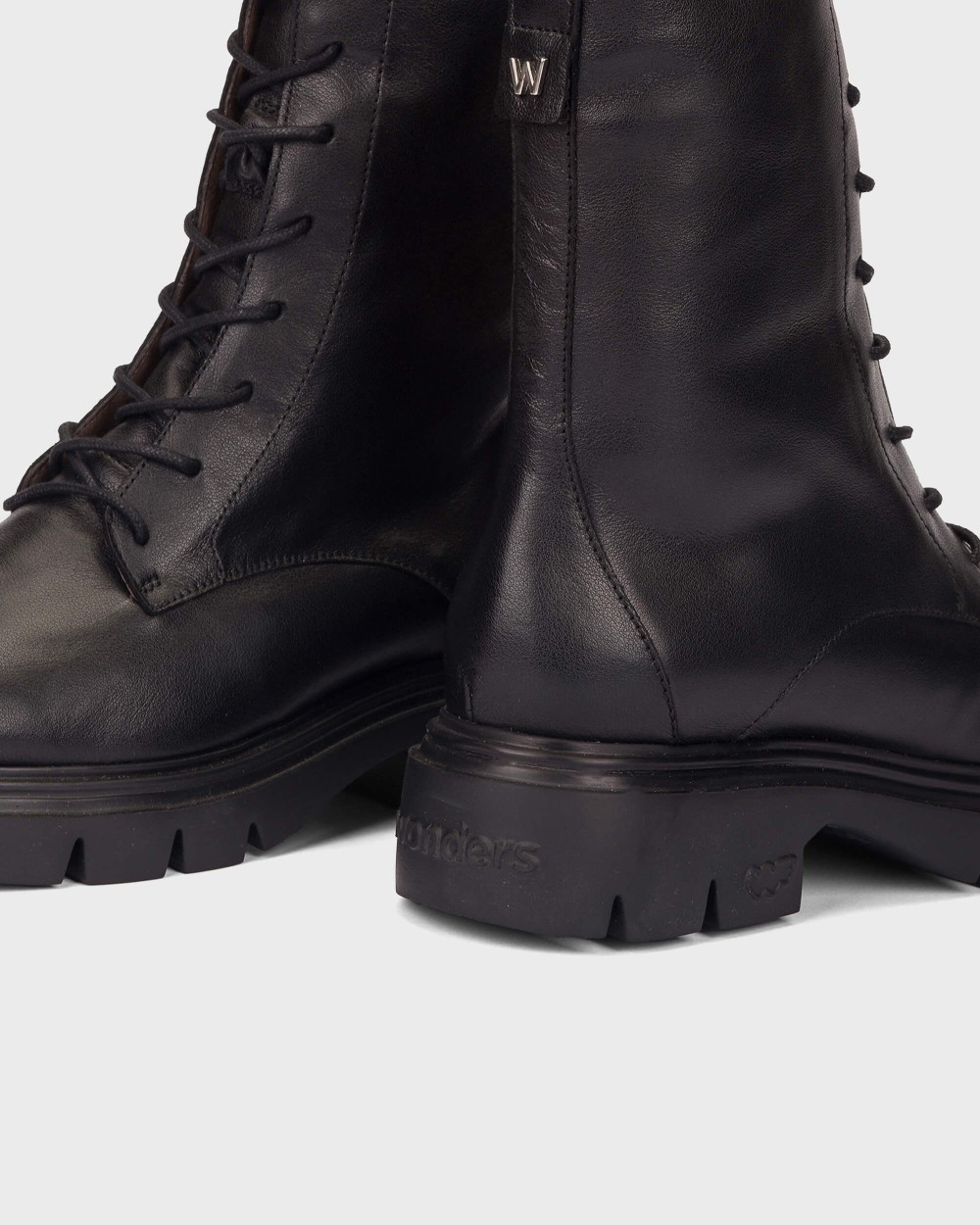 Botines con suela track de mujer en piel bones 13 wonders - Negro Negro-4