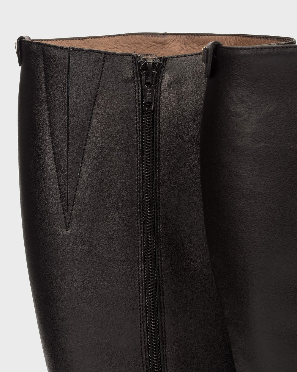 Imagen 4 de Botas suela track de mujer en piel bones 17 wonders - Negro Negro