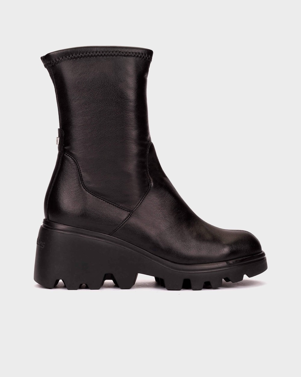 Imagen 0 de Botines con suela track de mujer en piel toronto 30 wonders Negro