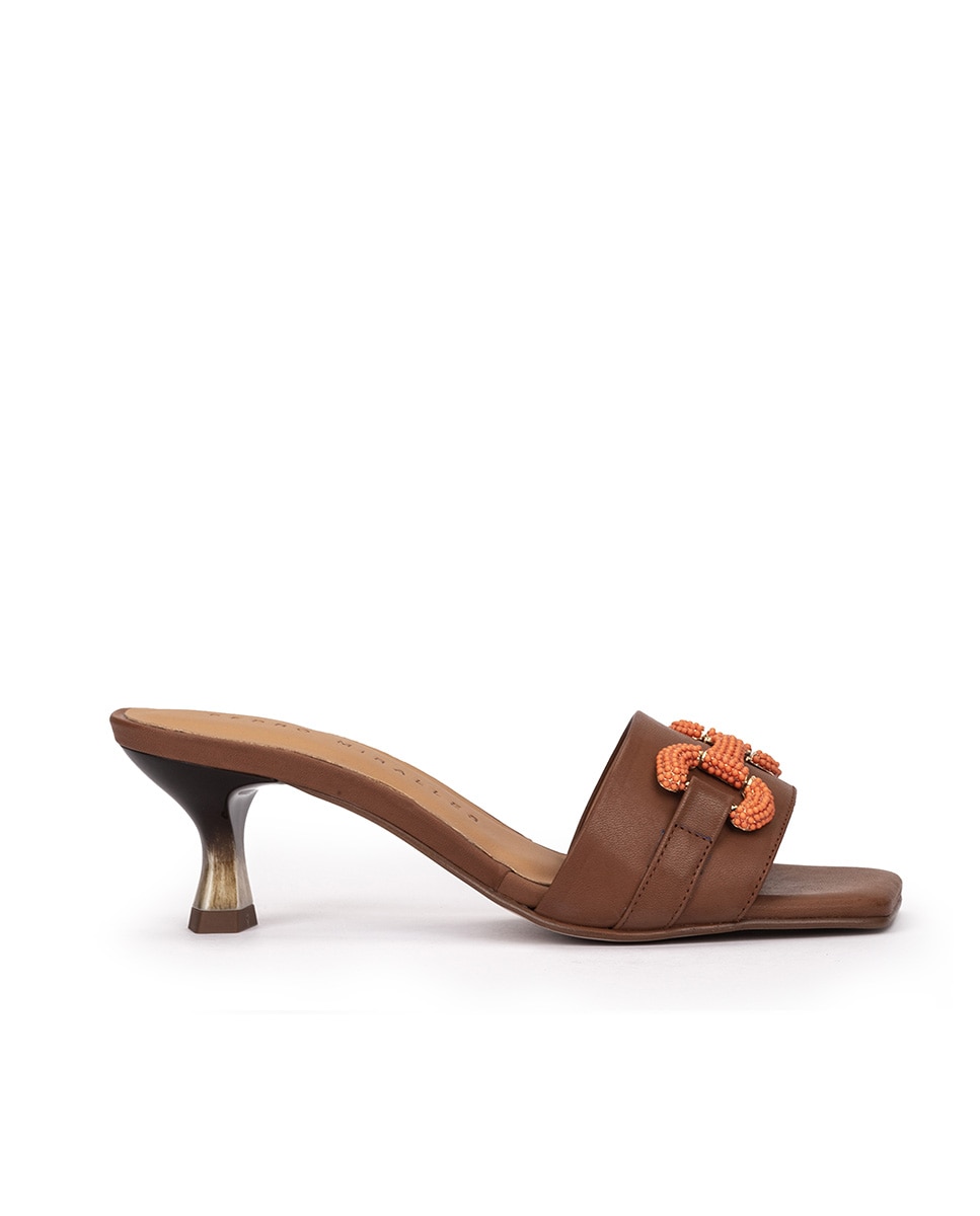 Pedro Miralles - Sandalias de tacón de mujer de piel con adorno.