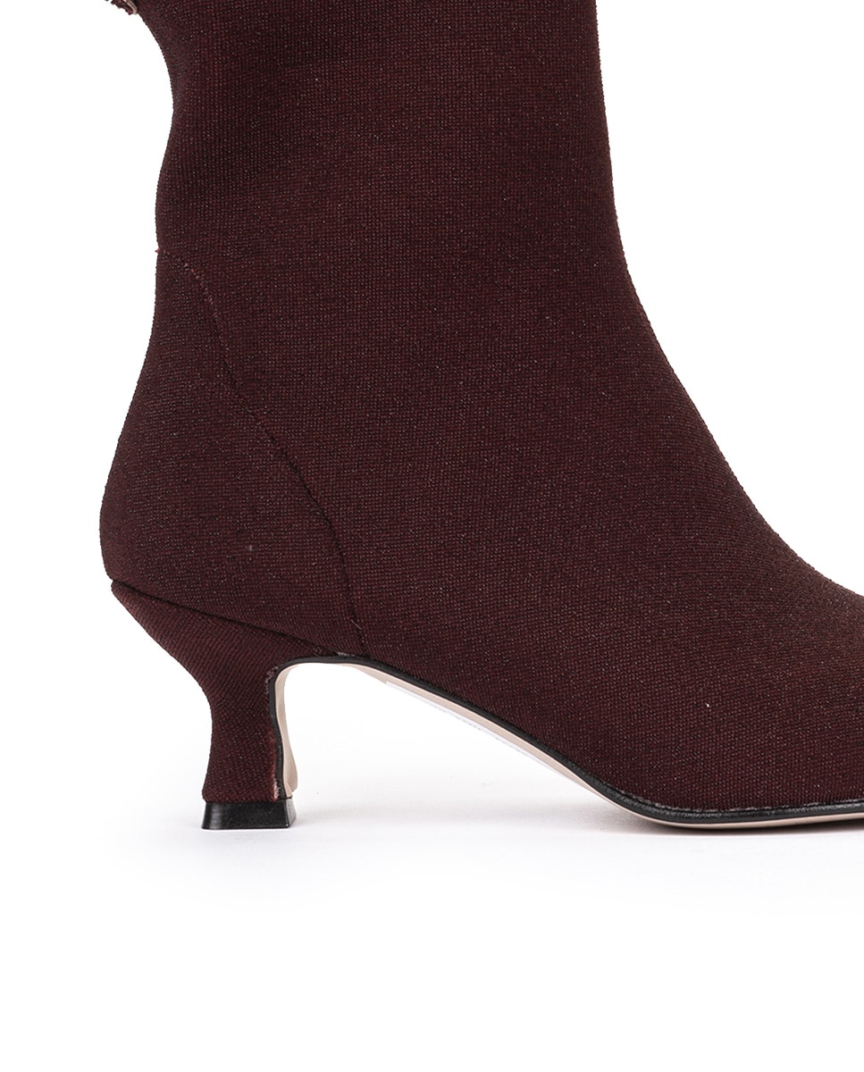 Botins com Salto e Biqueira Pontiaguda Castanho-escuro-2