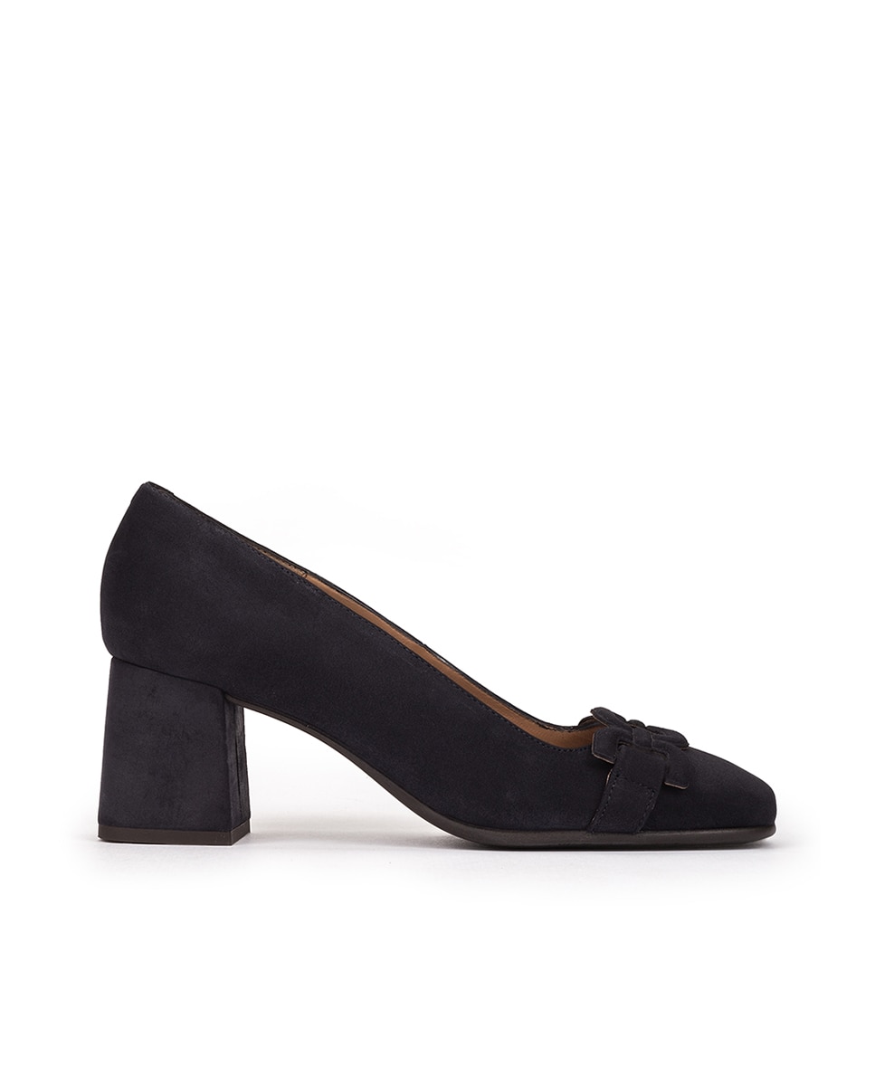 Pedro Miralles - Zapatos de salón de mujer con tacón de ante.