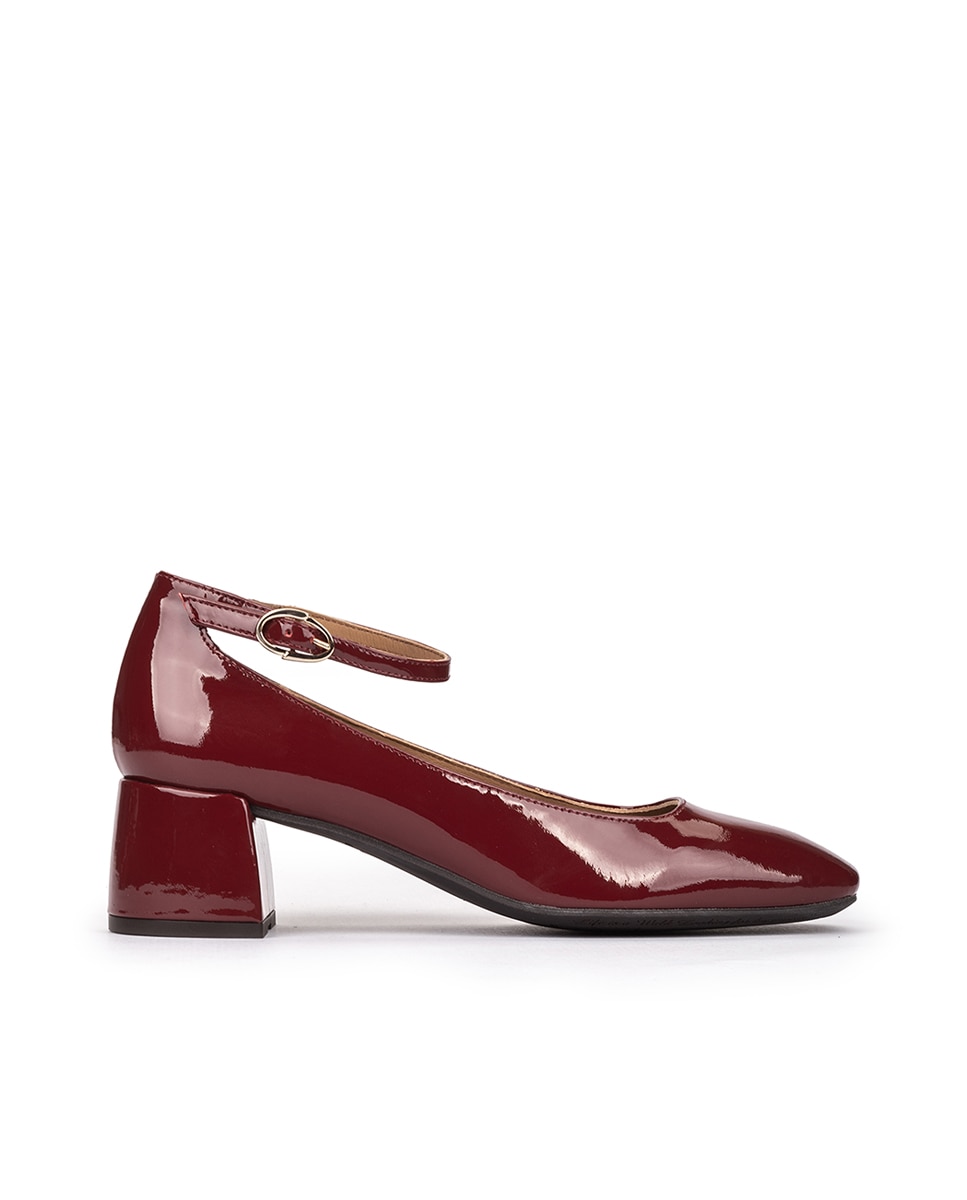 Pedro Miralles - Zapatos de salón de mujer de charol estilo mary jane.