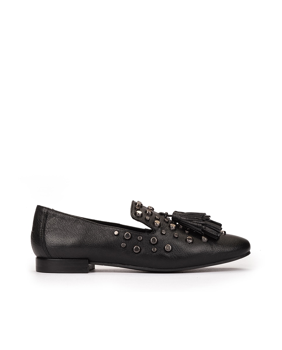Pedro Miralles - Mocasines planos de mujer con tachuelas y adorno.