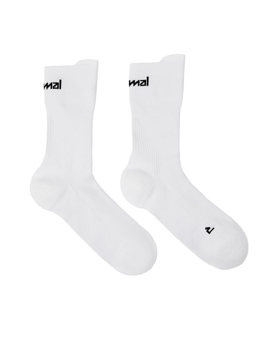 Imagen 0 de Calcetines running unisex NNORMAL Blanco