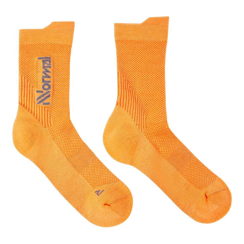 Imagen 1 de Calcetines running unisex NNORMAL Naranja