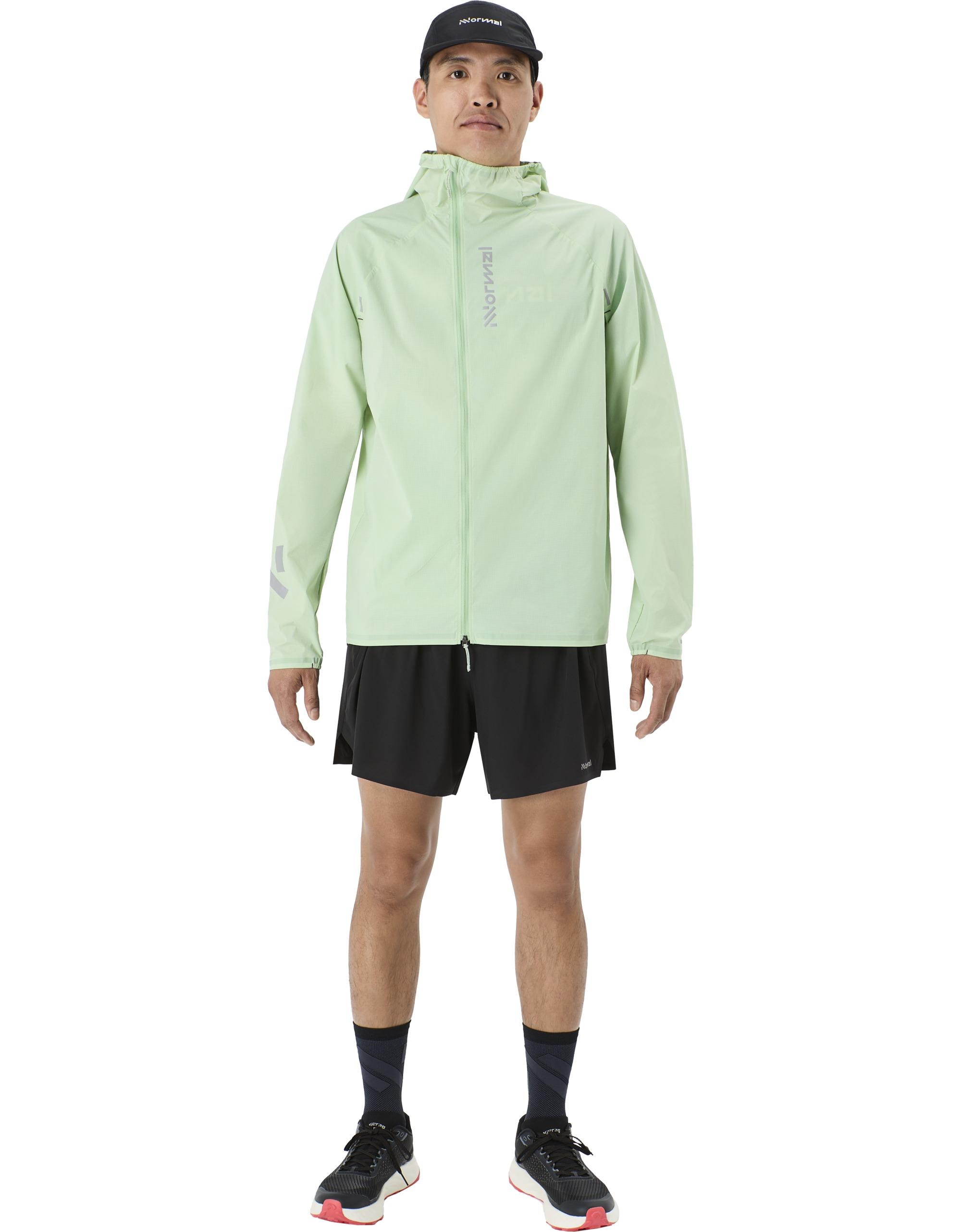 Imagen 0 de Chaqueta cortavientos para hombre de NNormal Verde