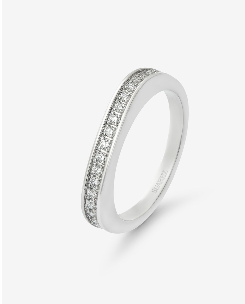 Imagen 1 de Anillo alianza de oro blanco de 18k con 23 diamantes en talla brillante con un total de 0,18 cts Blanco