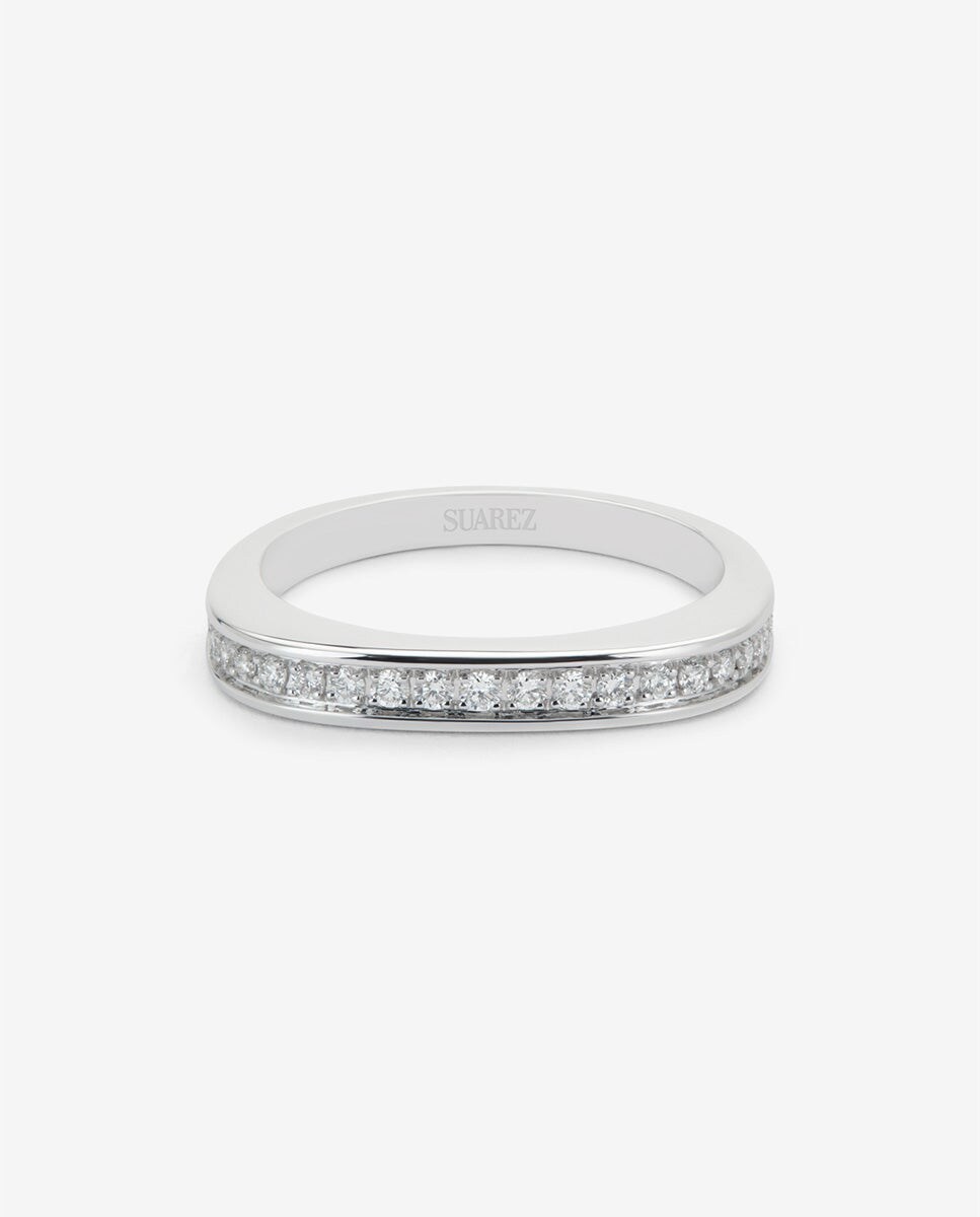 Anillo alianza de oro blanco de 18K con 23 diamantes en talla brillante con un total de 0,18 cts Blanco-3
