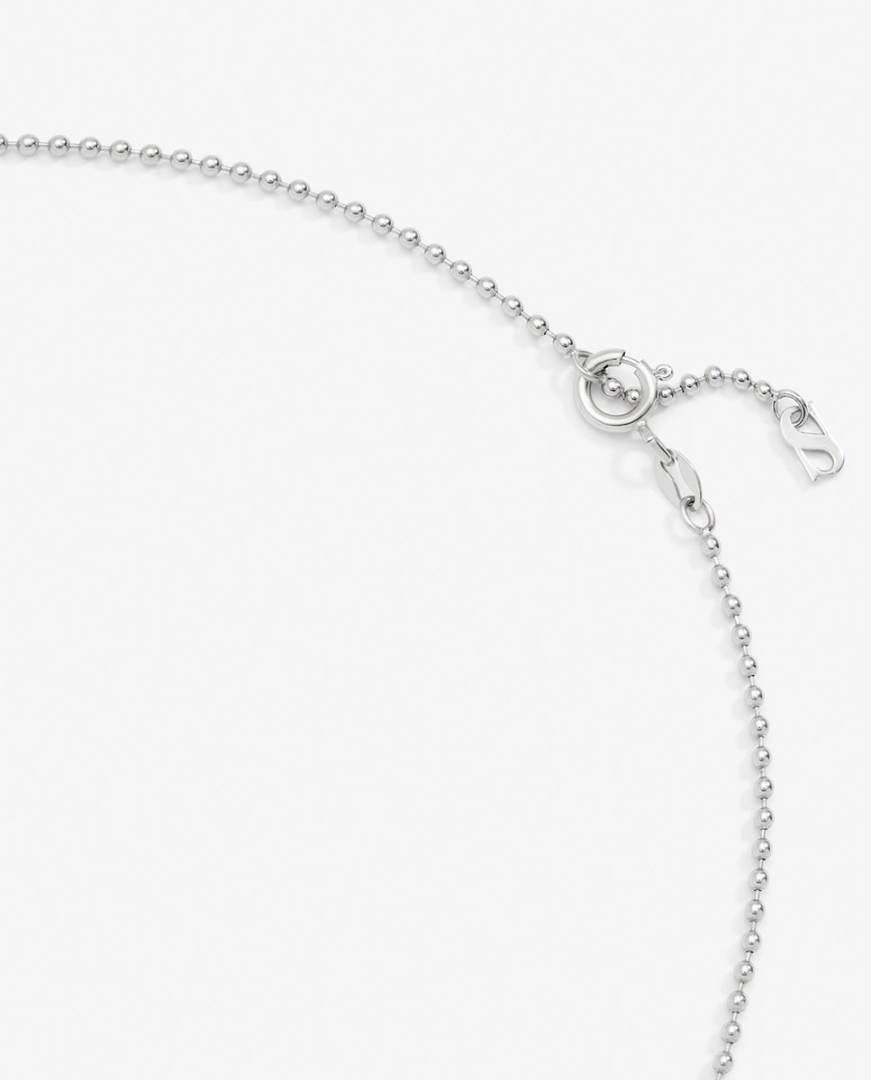 Imagen 3 de Colgante de oro blanco de 18k con 4 zafiros azules en talla brillante con un total de 0,85 cts y 9 diamantes en talla brillante con un total de 0,54 cts - SUAREZ - Azul Azul