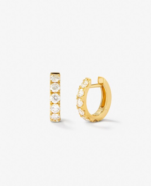Imagen 0 de Pendientes de aro de oro amarillo de 18K con 12 diamantes en talla brillante con un total de 0,65 cts