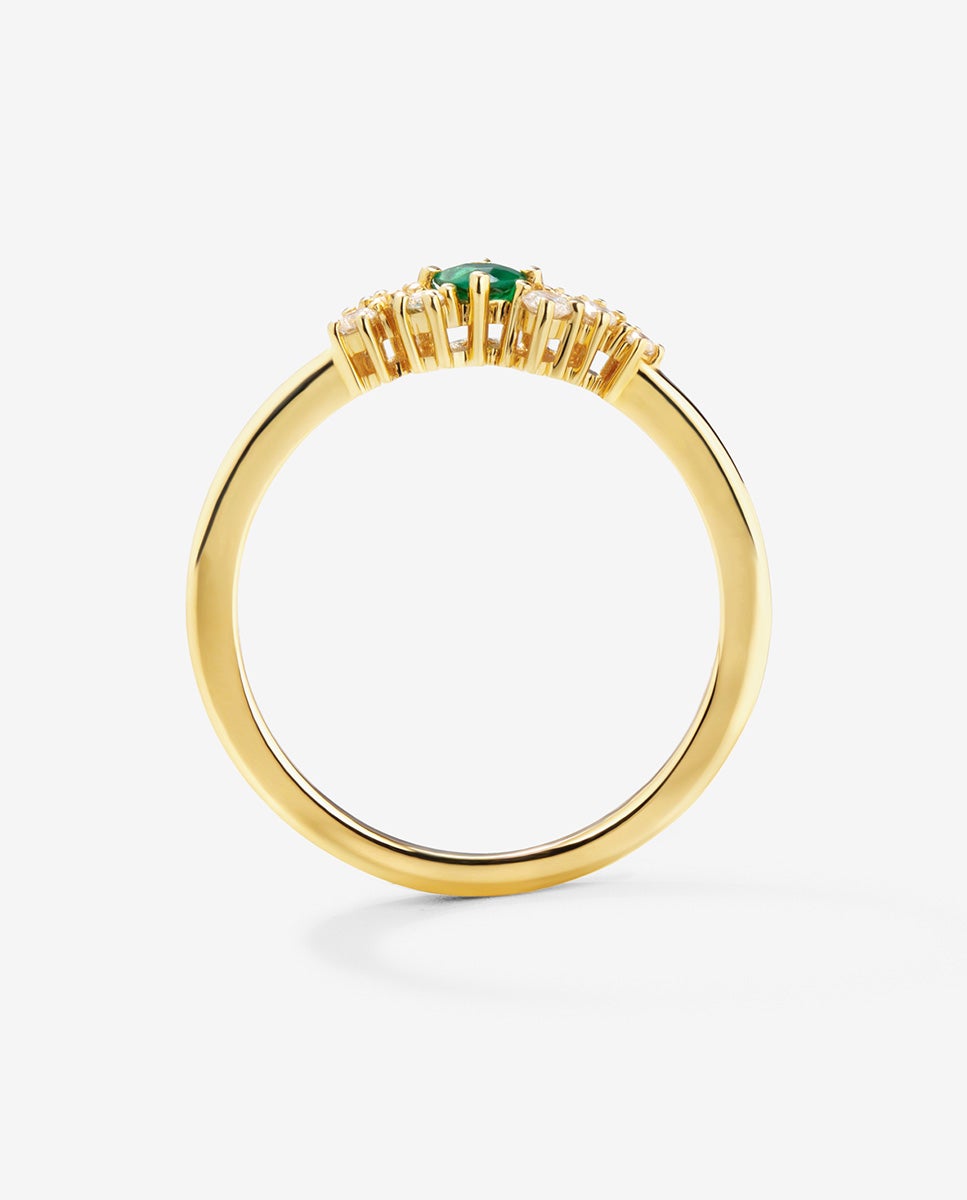 Imagen 3 de Anillo de oro amarillo de 18k con esmeralda en talla brillante de 0,1 cts y 7 diamantes en talla brillante con un total de 0,1 cts - SUAREZ - Blanco / Verde Blanco / Verde