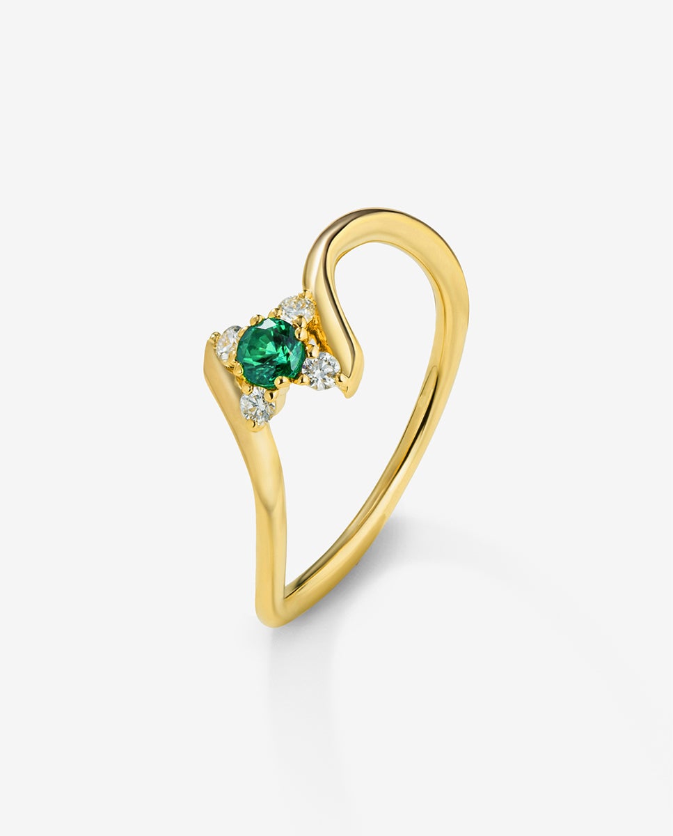 Anillo de oro amarillo de 18k con esmeralda verde en talla brillante de 0,088 cts y 4 diamantes en talla brillante con un total de 0,08 cts - SUAREZ - Blanco Blanco-1