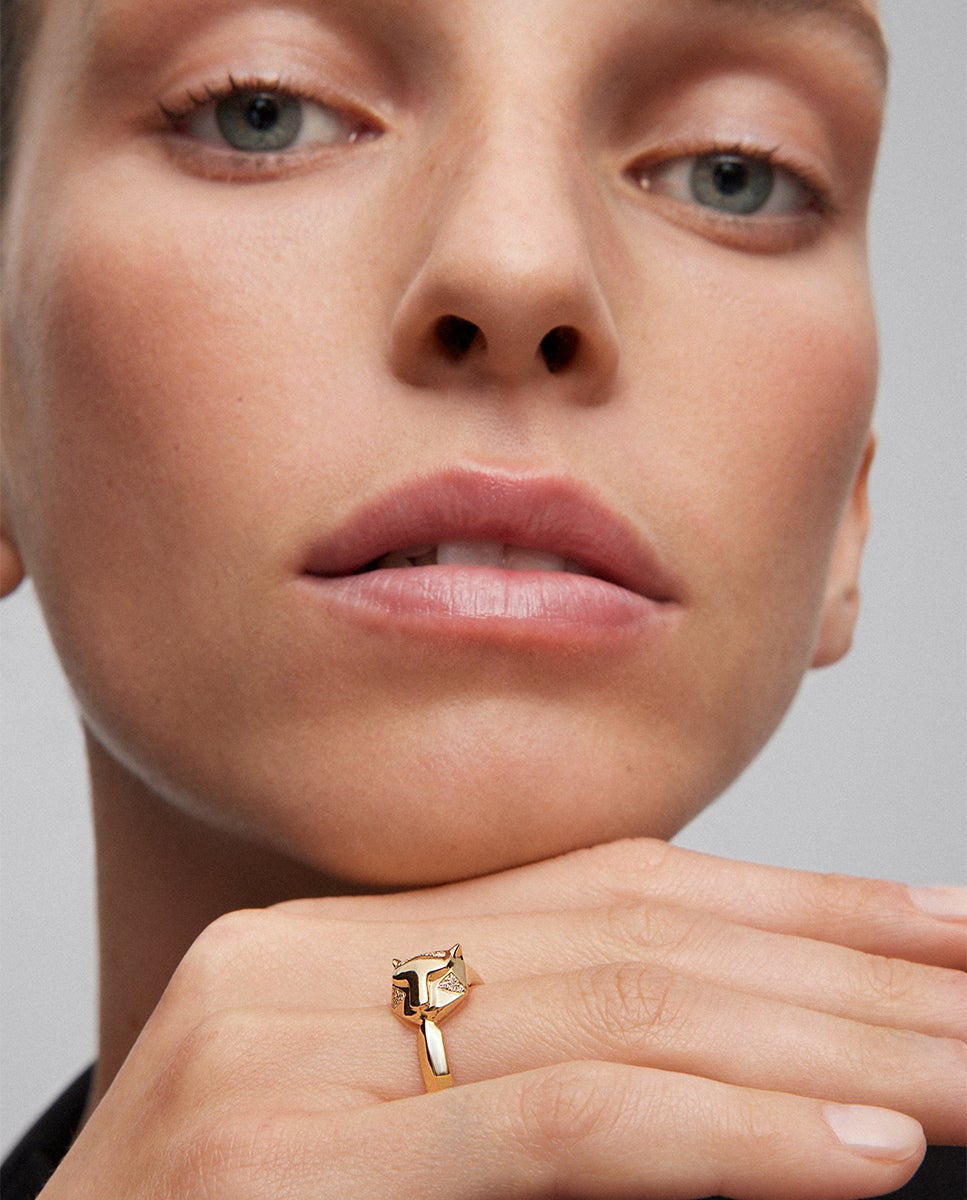 Anillo de oro amarillo de 18k con 26 diamantes en talla brillante con un total de 0,08 cts y forma de tigre - SUAREZ - Blanco Blanco-4