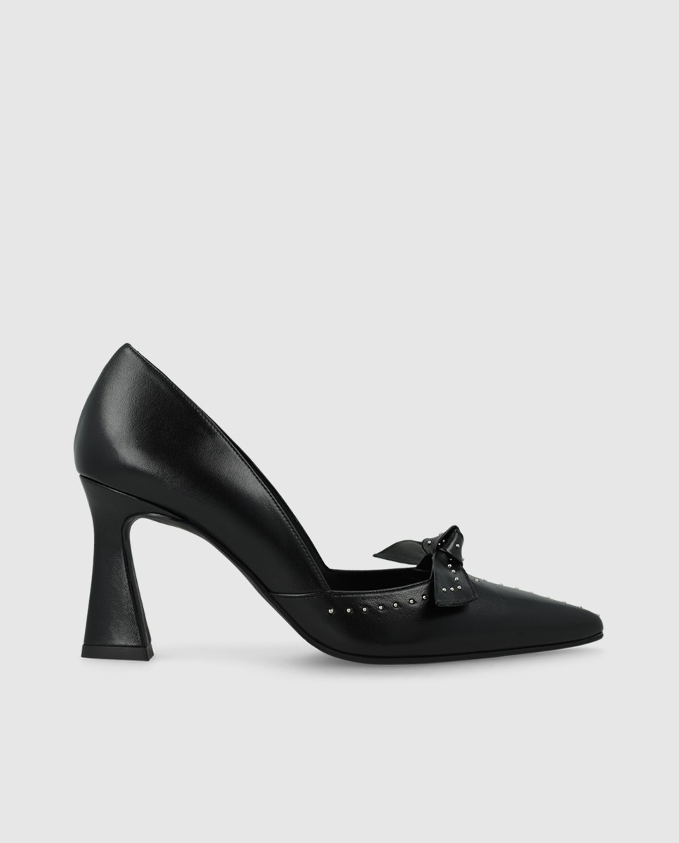 Lodi - Zapatos de salón de mujer en piel con tachas y lazo.