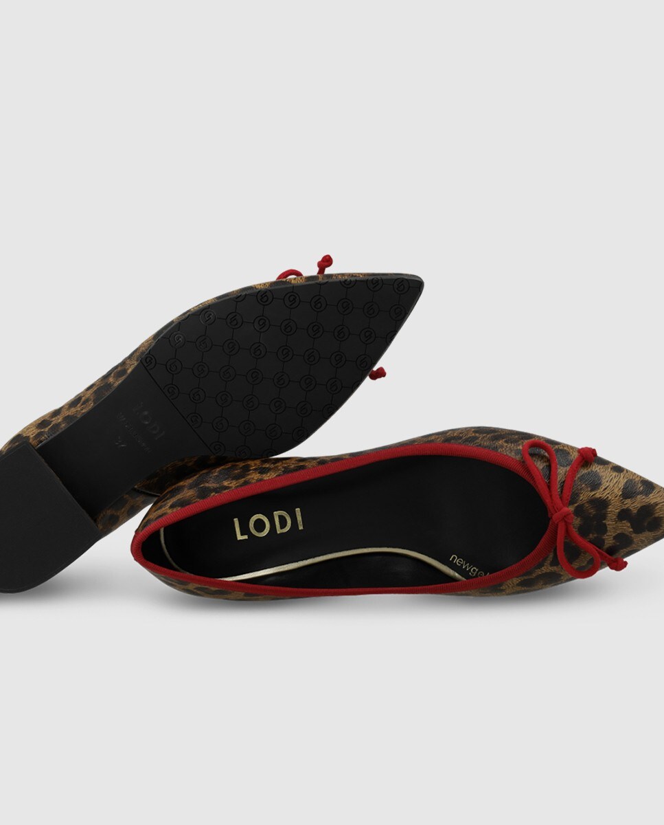 Bailarinas de mujer en piel con grabado animal print · Lodi · El