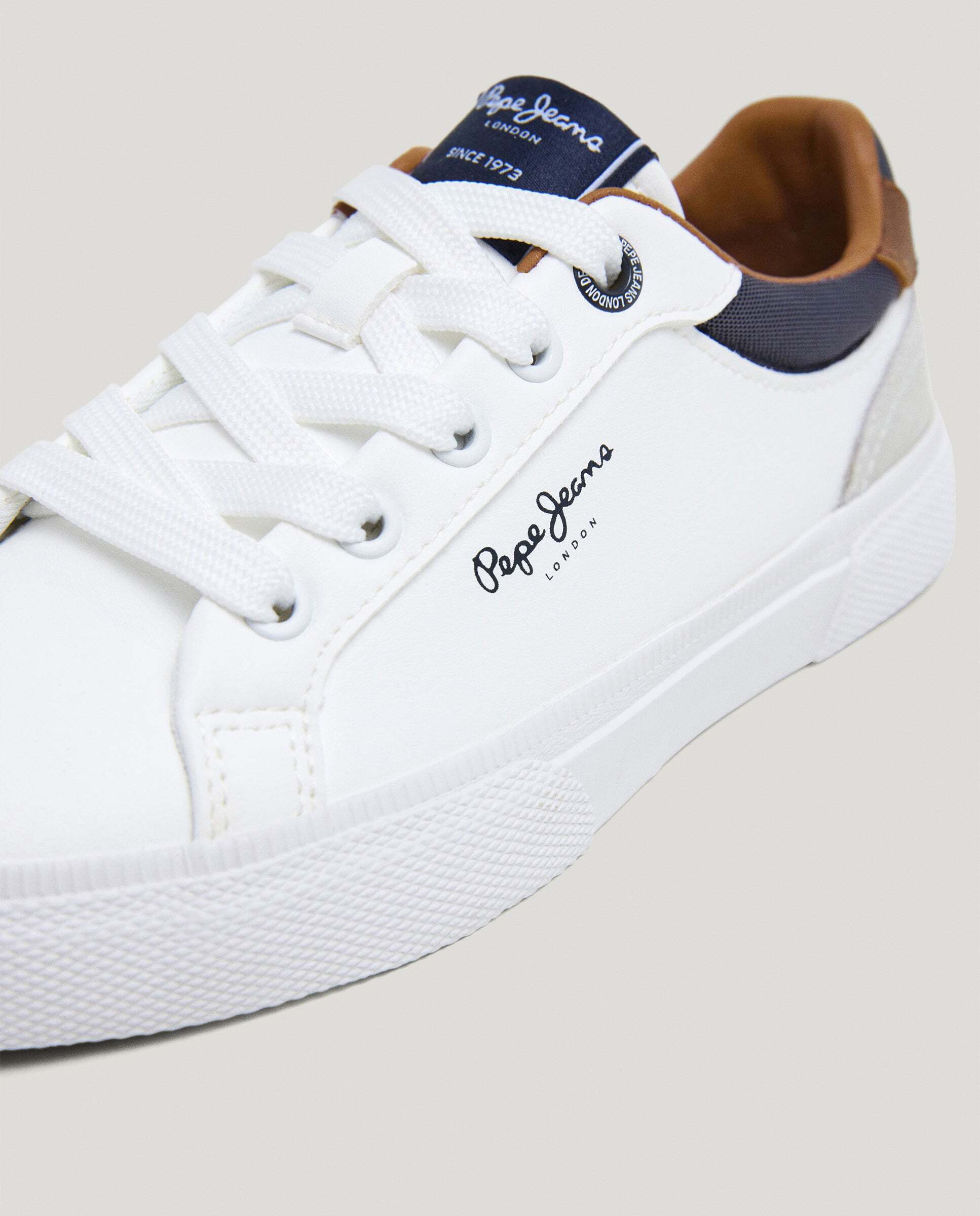 Imagen 5 de Zapatillas de niño de niño clásicas con detalles en ante - Pepe Jeans - kenton - Blanco Blanco