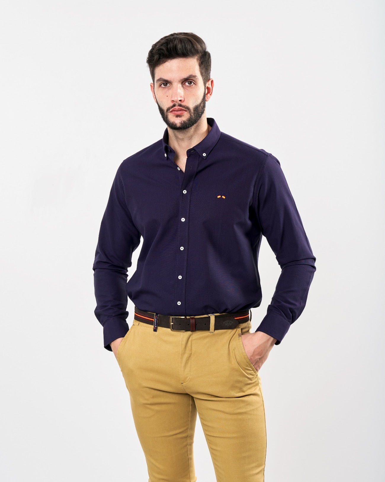 Imagen 0 de Camisa 8068 c/boton bandera oxf.liso Azul marino
