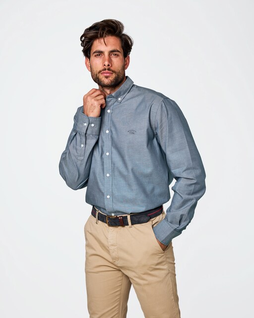 Imagen 0 de Camisa oxford de hombre corte regular liso