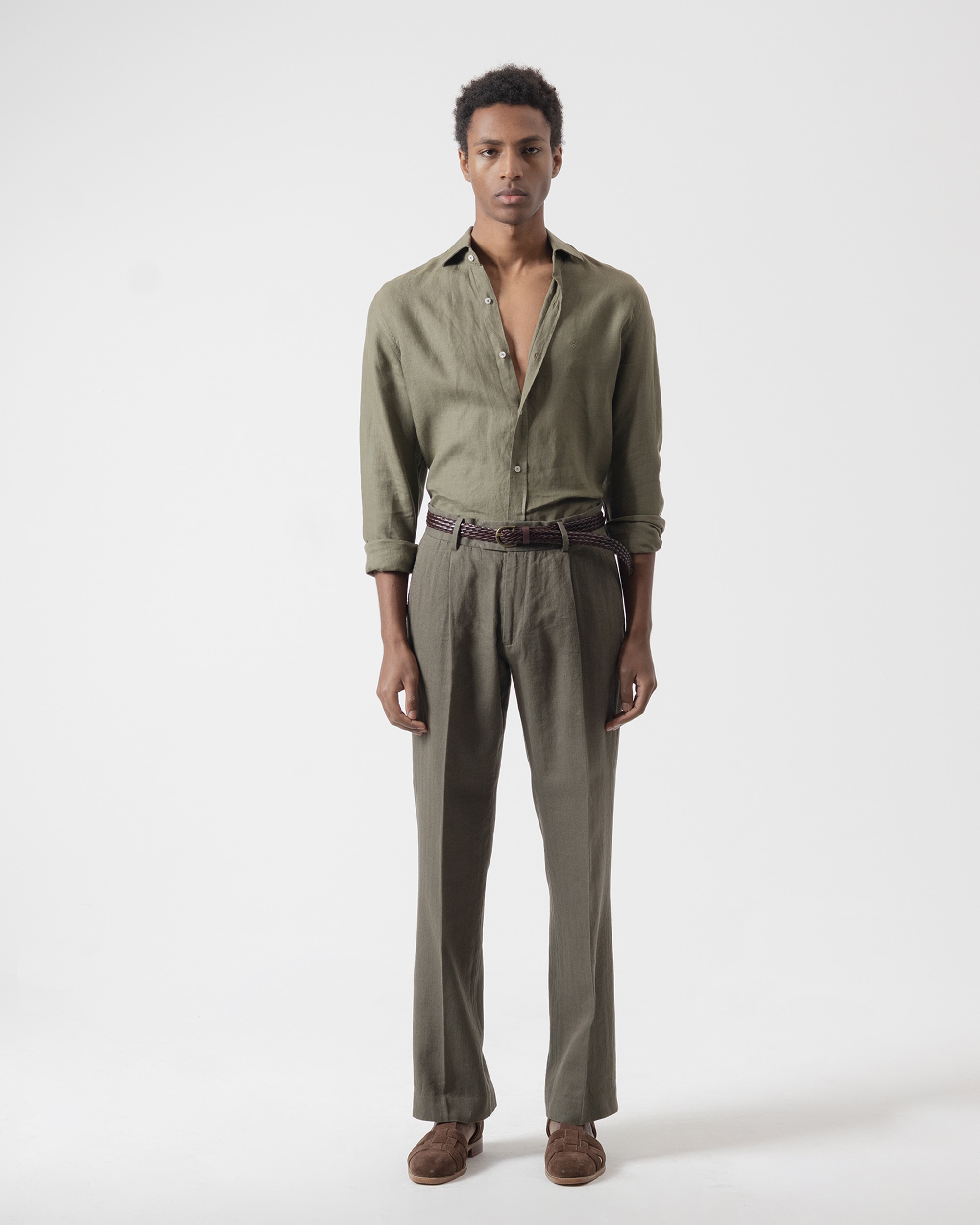PuroEgo - Pantalón espiga wide fit de hombre kaki.
