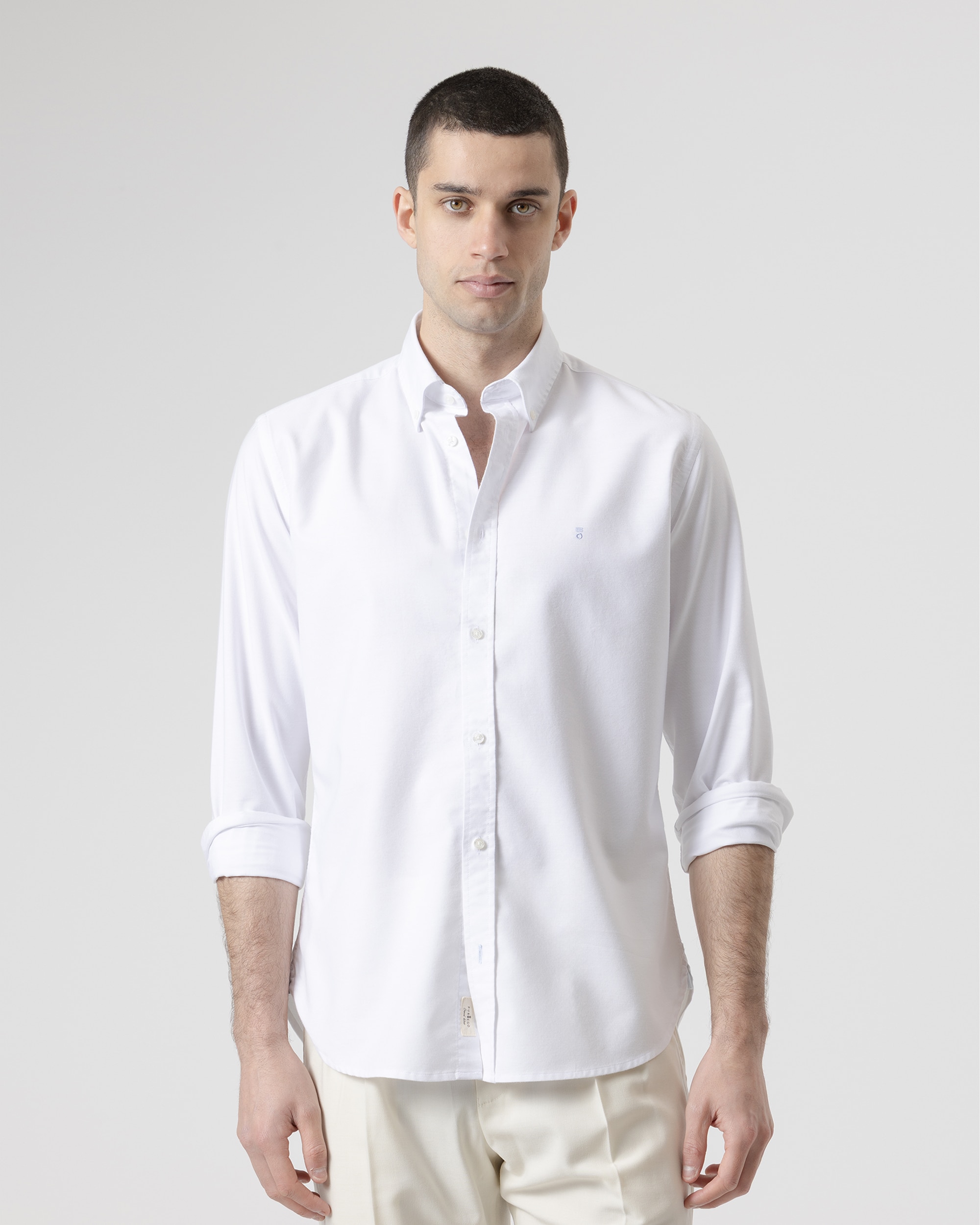 PuroEgo - Camisa oxford de hombre slim fit blanca.