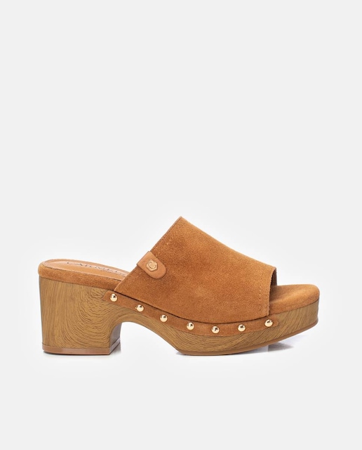 Imagen 0 de Sandalias de plataforma de mujer de serraje con tachuelas