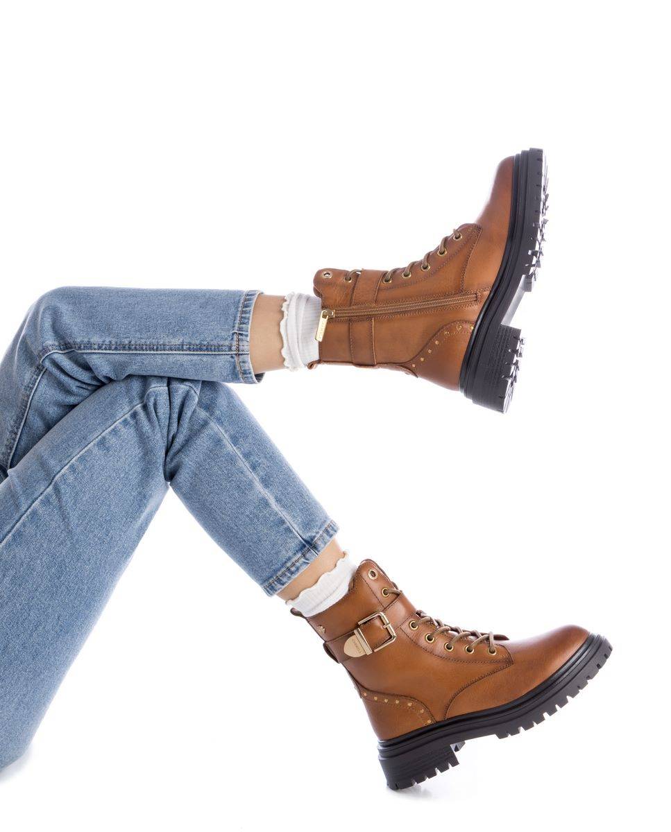 Botín de mujer con cordones de piel - Carmela - Camel Camel-3