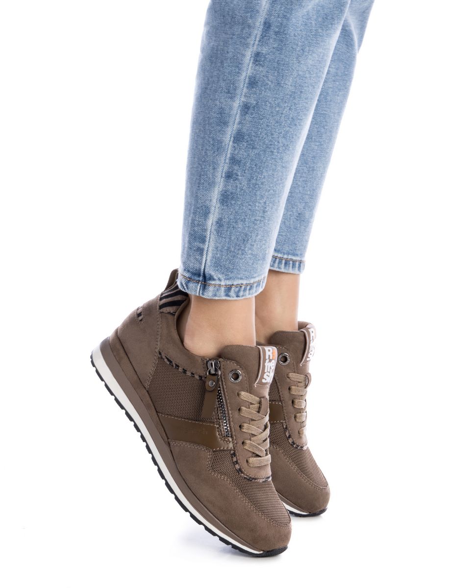 Zapatilla de mujer con cordones - Refresh - Marrón Marrón-2