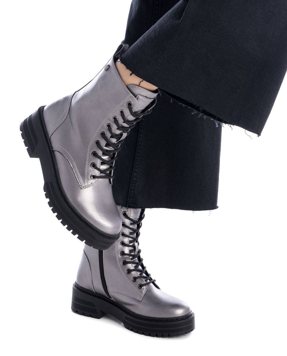 Botín de mujer con cordones metalizado - Refresh - Gris Gris-2