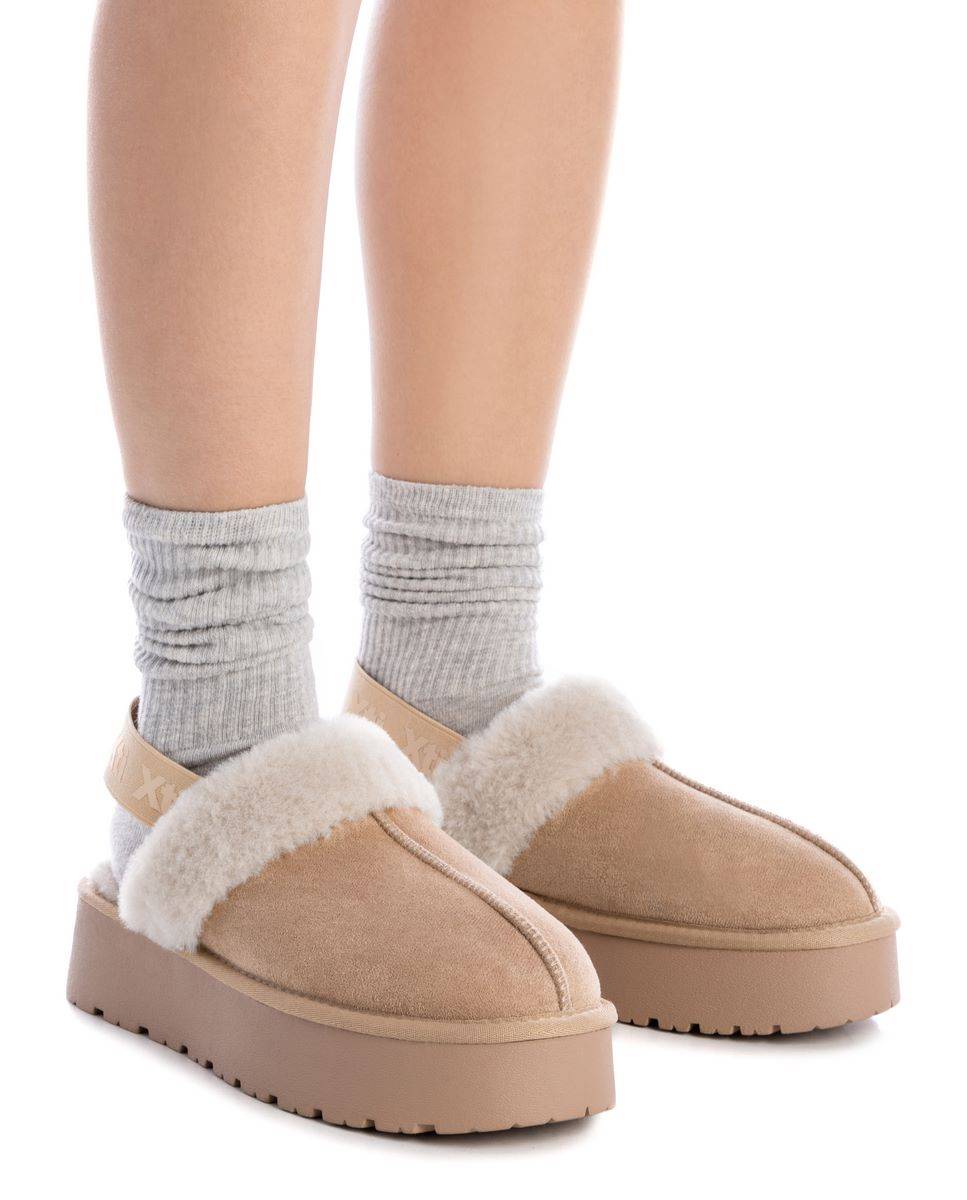 Zapatilla de mujer australiana con pelo interior - Xti - Beige Beige-2