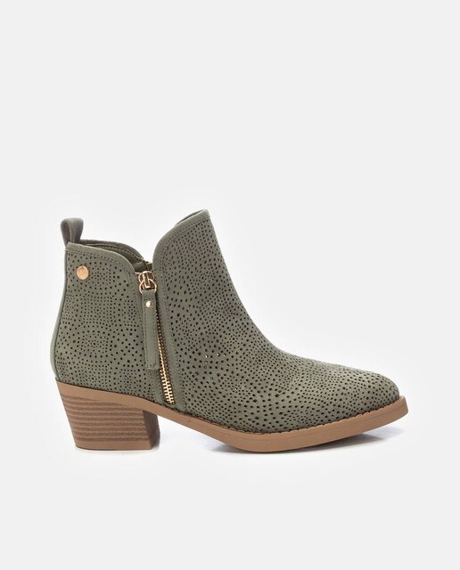 Imagen 0 de Botines de mujer con tacón y cierre de cremallera