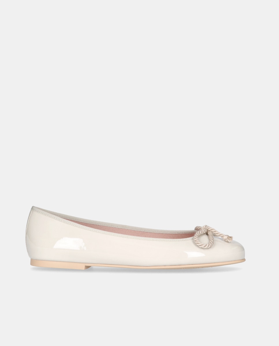Imagen 1 de Bailarinas Rosario de mujer en charol - Pretty Ballerinas - Crema Crema