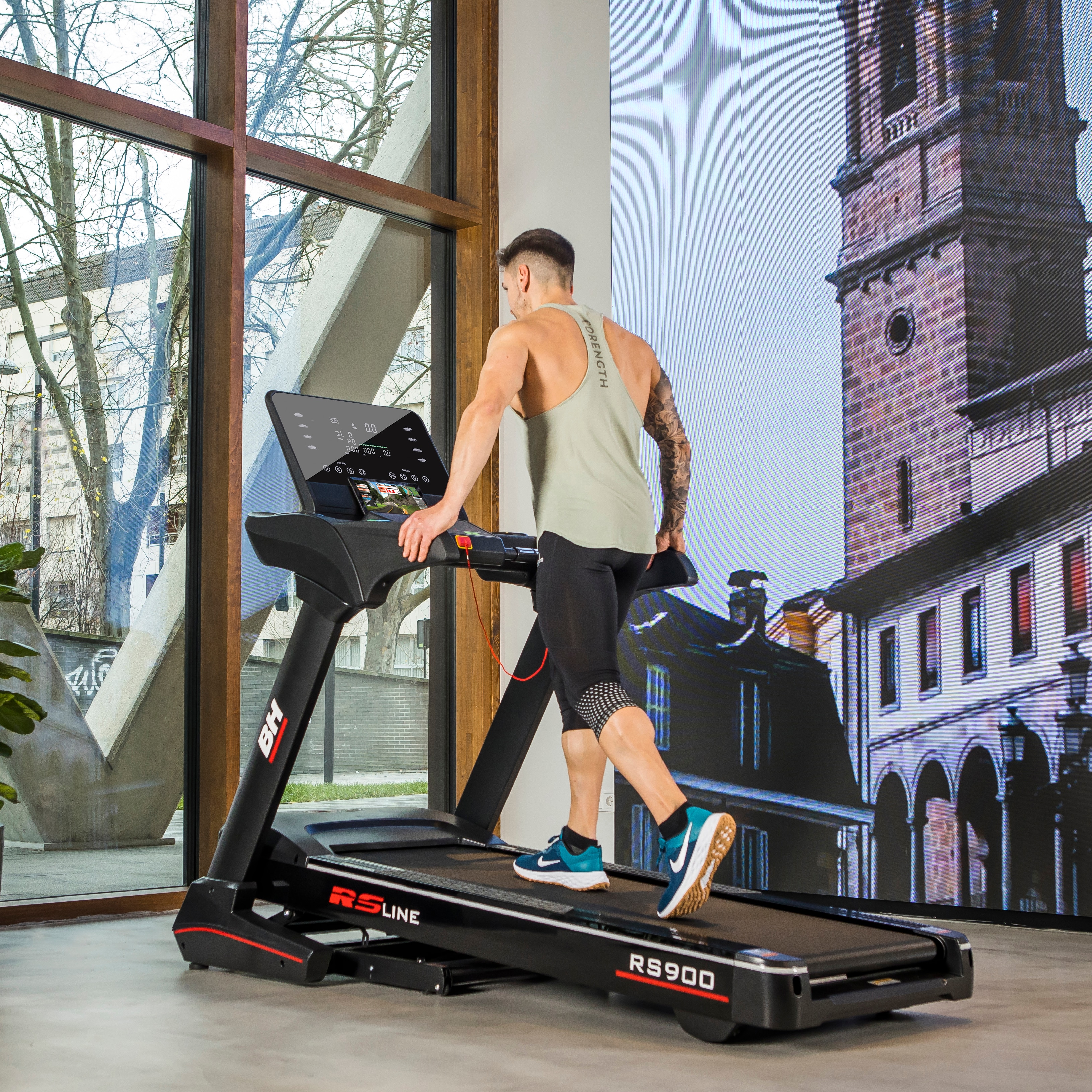 Imagen 3 de Cinta de correr RS900 G6178 RS Line Series BH Fitness con envío gratis, montaje profesional opcional con cargo