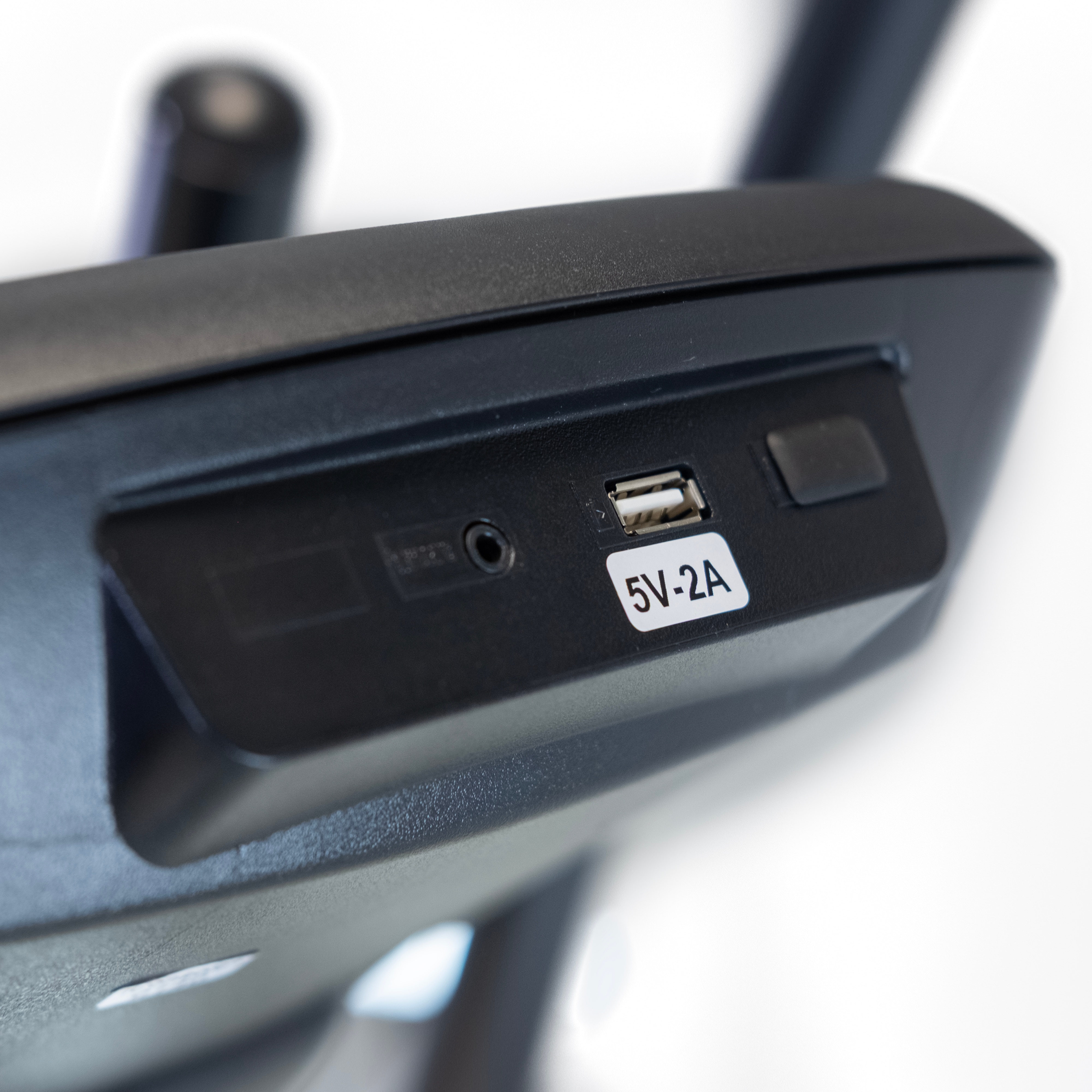 Bicicleta elíptica BH Fitness G2315 ALTAI con envío gratis, montaje profesional opcional con cargo - Negro Negro-4