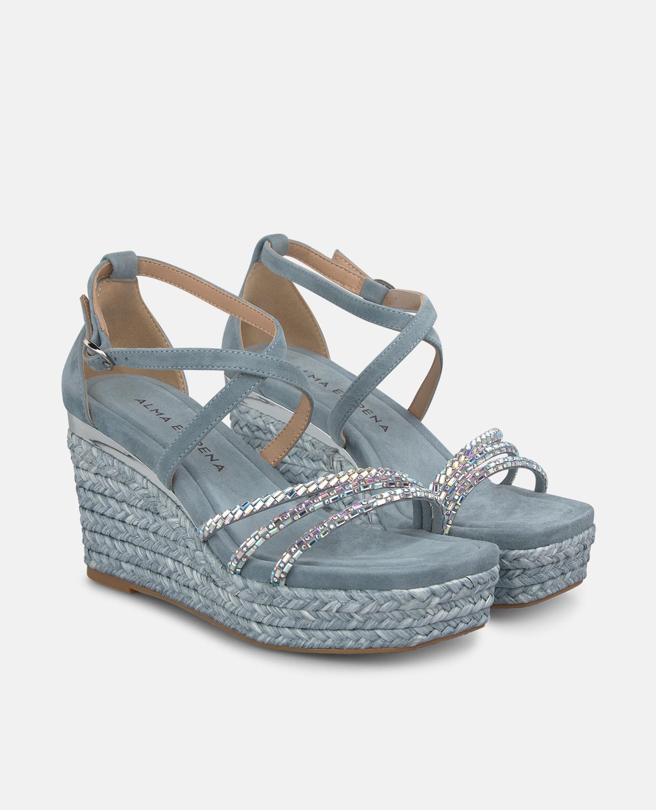 Sandalias de cuña de mujer de esparto en piel con tiras con transfer y cierre de hebilla - Azul claro Azul claro-4