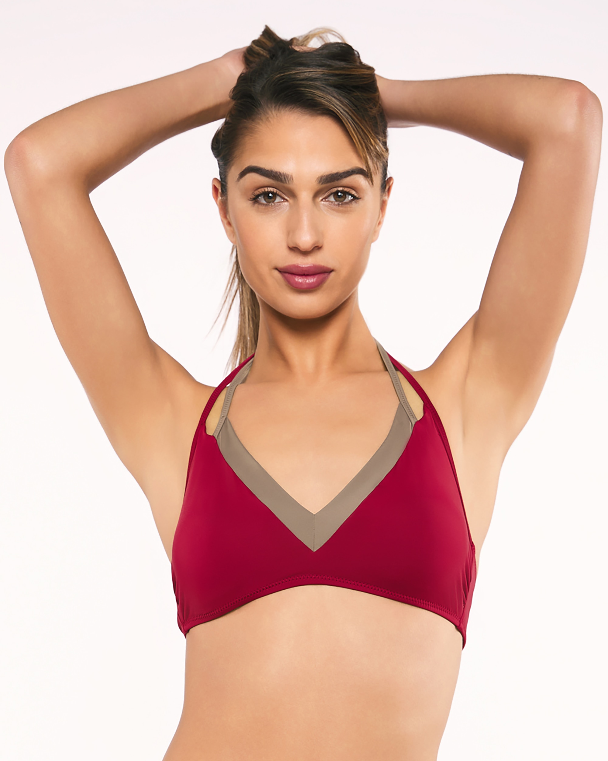 Red Point - Sujetador de bikini antao foam copa b, contorno ajustable y tirante cuell.