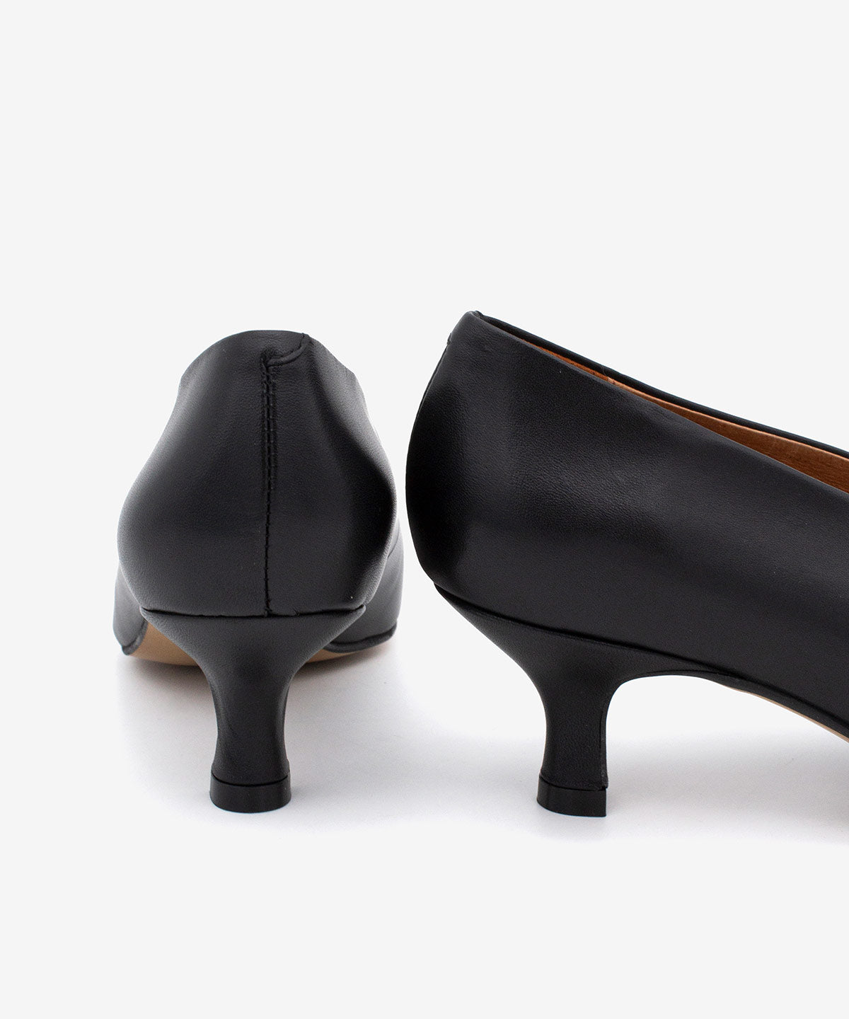 Zapatos de salón de mujer de napa de tacón fino, Nola - Ángel Alarcón - Negro Negro-3