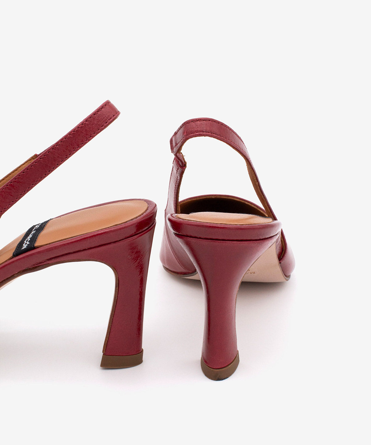Zapato de salón destalonado de mujer de punta fina y tacón alto de piel texturizada, NARA - Ángel Alarcón - Burdeos Burdeos-6