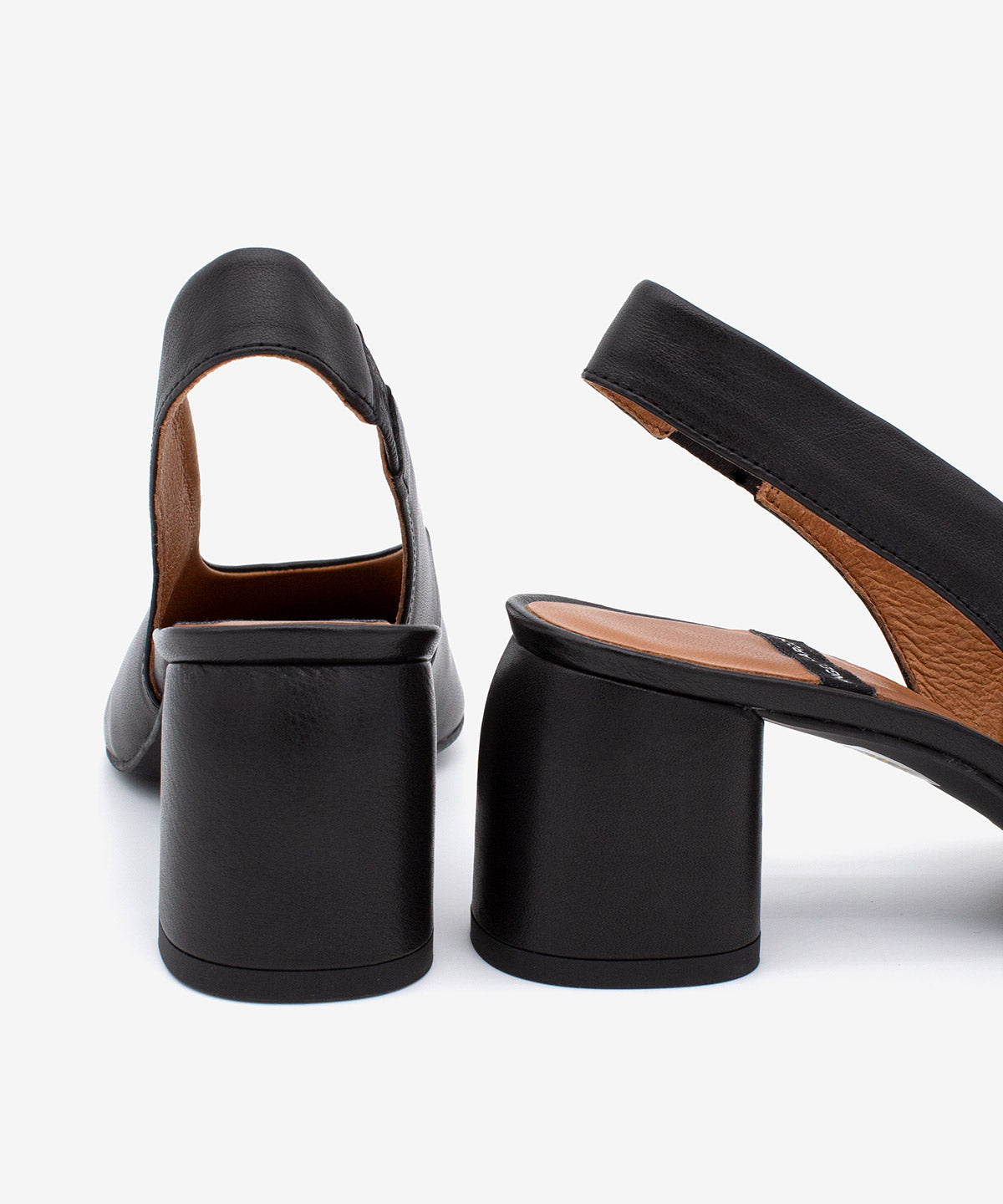 Zapato de salón de mujer con puntera redonda y talón descubierto de Piel grano suave, BEIRA - Ángel Alarcón - Negro Negro-7
