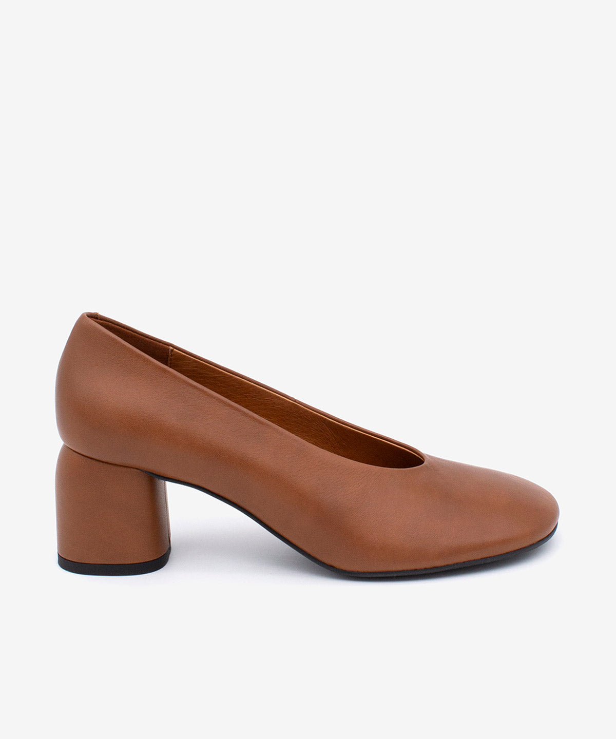 Imagen 0 de Zapatos de salón de mujer de tacón ancho de diseño de piel suave, tessa Cuero