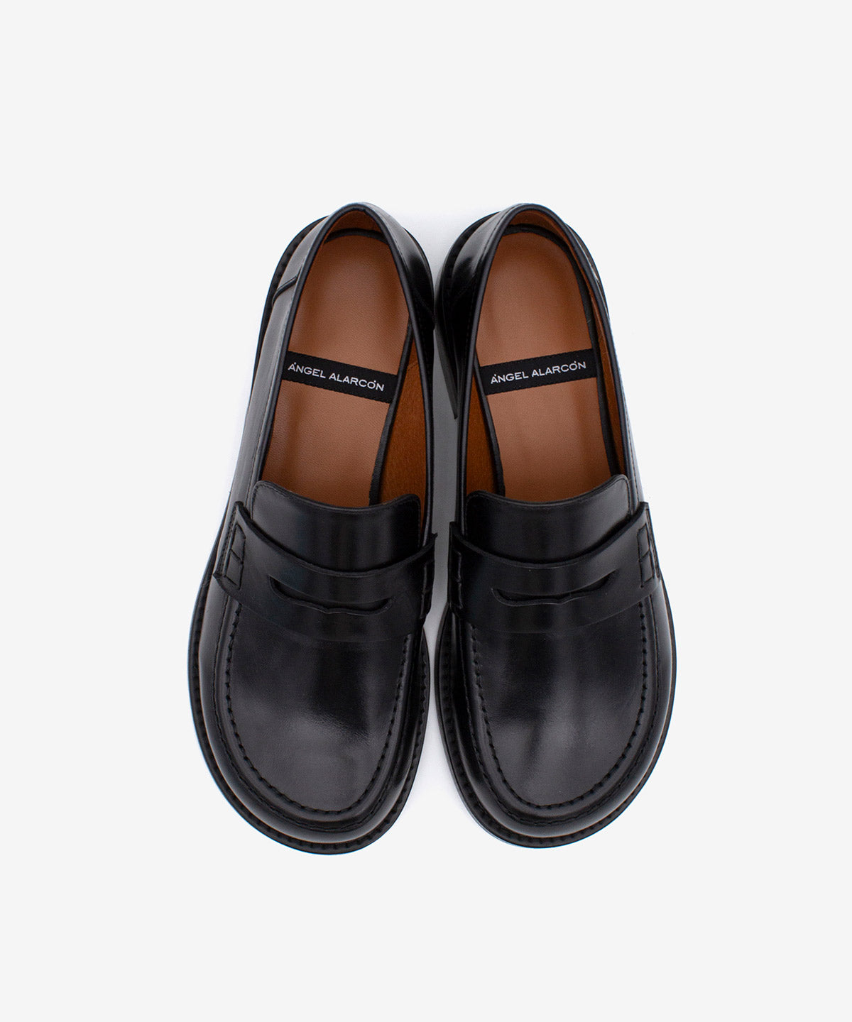 Mocasines planos de mujer de puntera redonda con tacon bajo de piel lisa semibrillo, louisa - Ángel Alarcón - Negro Negro-6